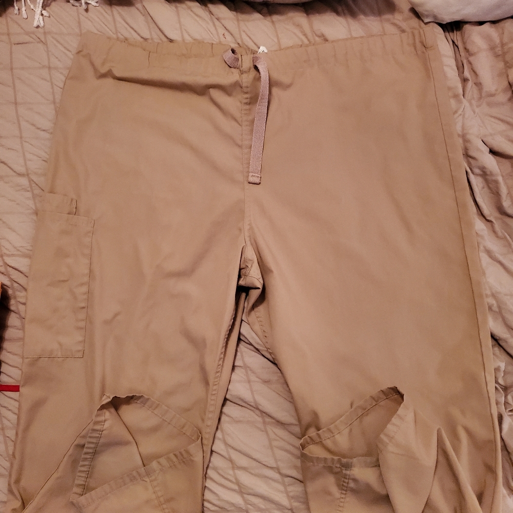 Scrub pants